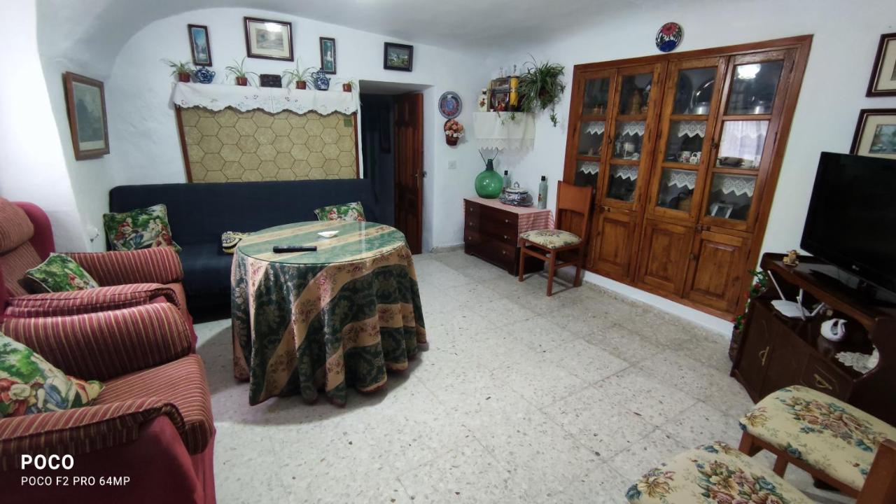 Cueva De La Abuela Villa Los Carriones Bagian luar foto